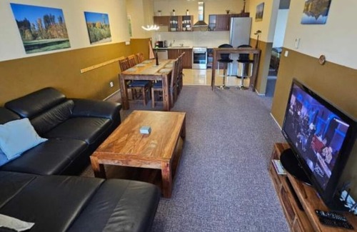 Strbske Pleso Apartment | Strbske Pleso 2-bdr Pent apartment with balcony free WiFi and parking