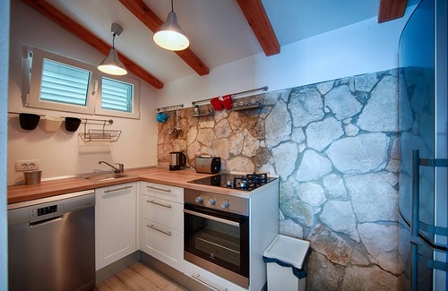 Milna House | Striking and unique sea-view, romantic holidays in untouched nature family,
