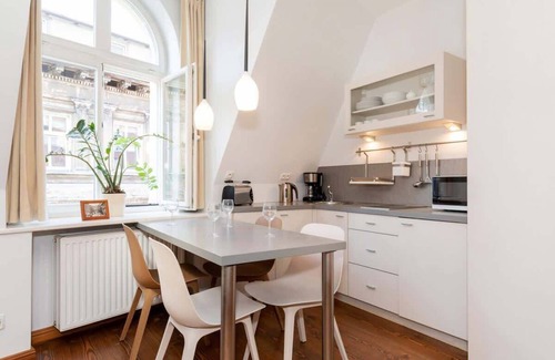 Poznan City Center Apartment | Strzałowa 3 Poznań | Charming Apartment Near City Center
