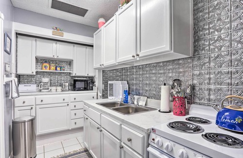 Beau Rivage West Apartment | Stuart Apartment w/Patio Near St Lucie River!