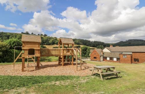 Tirabad House | Stud Farm House
