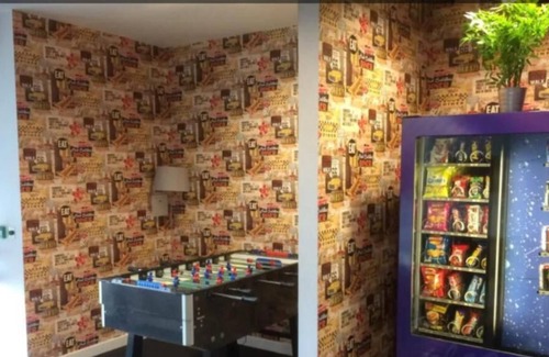 Coventry Apartment | Student Only - Pleasant room near Coventry transport museum