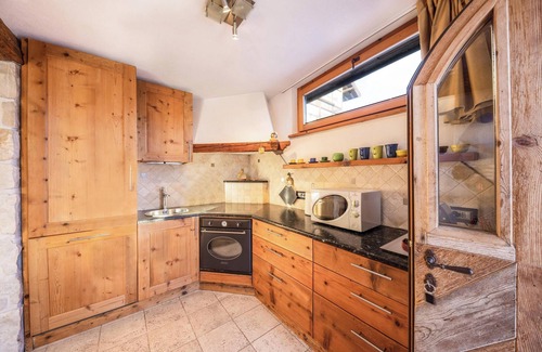 Castello-Molina di Fiemme Apartment | Studio "La pratolina monolocale" with Mountain View, Terrace & Garden