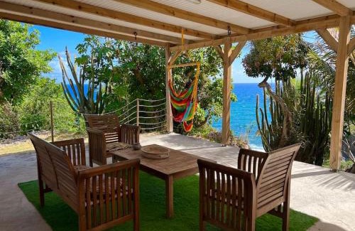 Capesterre-de-Marie-Galante Apartment | Studi 'O' Galerie
