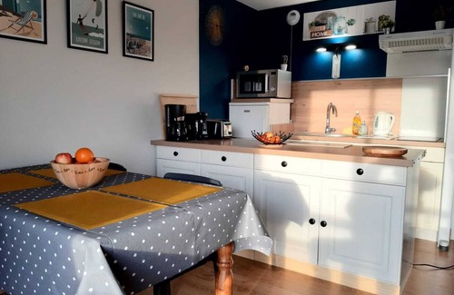 Stella-Plage Apartment | Studio 1 - 4 pers 300m from the beach with sea view