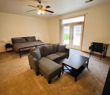 Oregon Apartment | Studio 104 at Foxboro