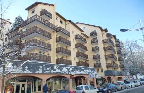 Brides-les-Bains Apartment | Studio 2* Centre Brides-les-Bains, 4 pers, Parking, Ski, Wifi - FR-1-512-215