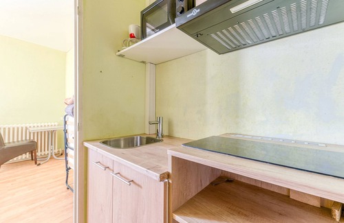Arvillard Apartment | Studio '214' with shared pool, shared terrace and Wi-Fi