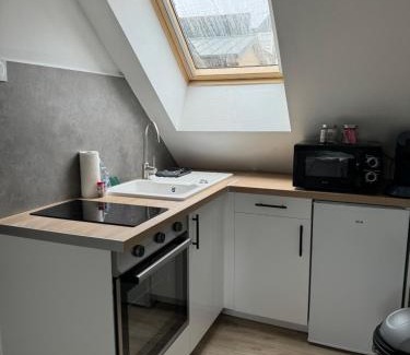 Mayenne Apartment | Studio 3ème étage - Centre-ville - Local vélos disponible
