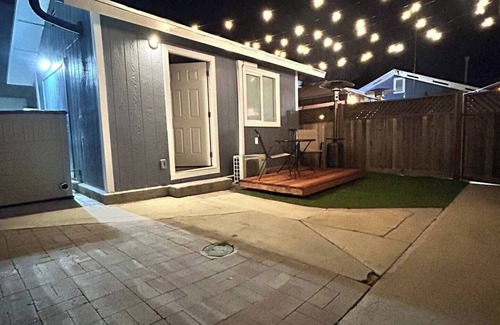 City Heights Apartment | Studio 37- Modern Detached Studio in Central San Diego w/free on-site parking!