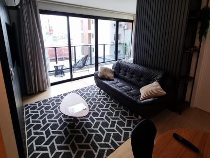 Centro Apartment | Studio 705 Premium no Centro de Chapecó com Varanda Piscina Academia e Vaga Garagem AP Completo