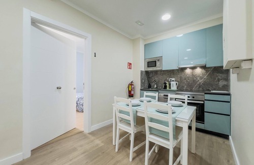 El Raval Apartment | Studio 8 next to the Ramblas in Barcelona