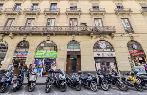 El Raval Apartment | Studio 8 next to the Ramblas in Barcelona