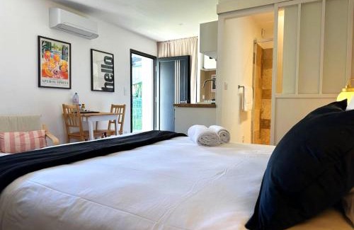 Fumel Apartment | Studio Alba - Confort moderne - Terrasse - Parking gratuit - Non fumeur