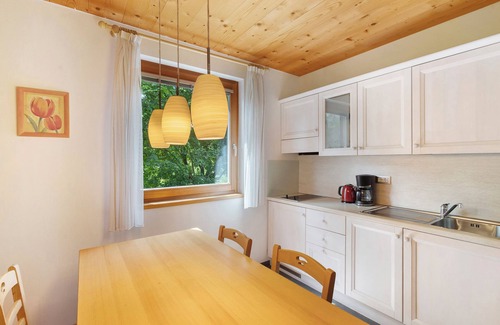 Pfalzen Apartment | Studio Apartment 'Silbernagl - Monolokal Mit Ausblick' with Lake View, Shared Terrace and Wi-Fi