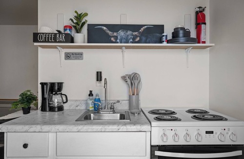 Moorcroft Apartment | Studio Apartment #3 In Moorcroft Wyoming Located Near Keyhole Lake