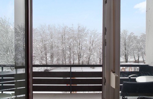 Buching Apartment | Studio Apartment 'Ferienwohnung Bergblick' with Mountain View, Balcony and Wi-Fi