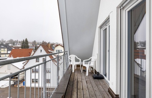 Gammertingen Apartment | Studio Apartment 'Hohenzollern' with Balcony and Wi-Fi