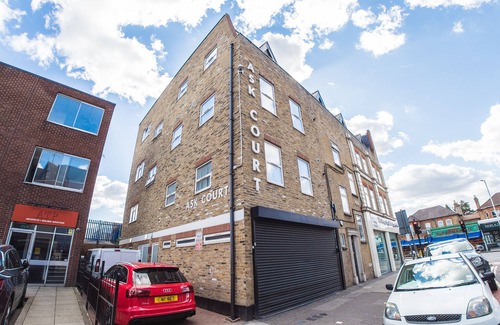 Valentines Apartment | Studio Apartment Ilford Central Apartments London