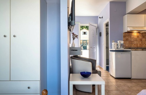 Paliki Apartment | Studio Apartment 'Ionian Balcony 2' with Sea View, Wi-Fi and Air Conditioning