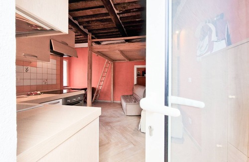 Rio Marina Apartment | Studio Apartment 'Loft Patrizia' with Air Conditioning