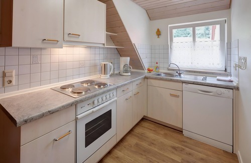 Gerabronn Apartment | Studio Apartment 'Mohn' with Shared Terrace, Shared Garden and Wi-Fi
