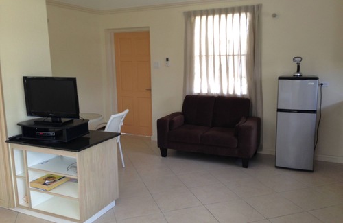 Enterprise Apartment | 'Studio B' Suits Me