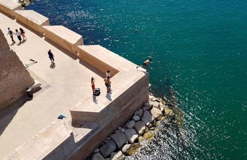 Les Grands Carmes Apartment | Studio Calanques près du Vieux Port