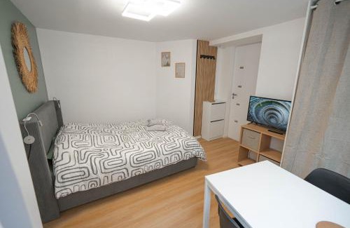 Saint-Astier Apartment | Studio chaleureux en plein centre