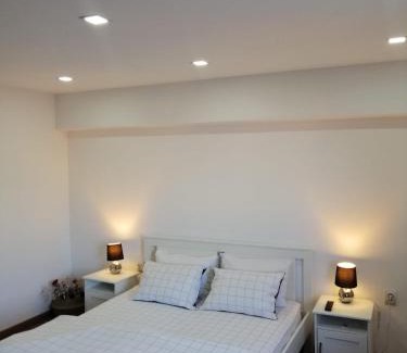 Braila Apartment | Studio Claudia-self Check-in