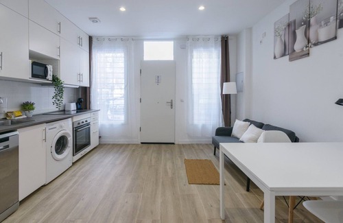 San Blas-Canillejas Apartment | Studio close to Metropolitano, airport and IFEMA