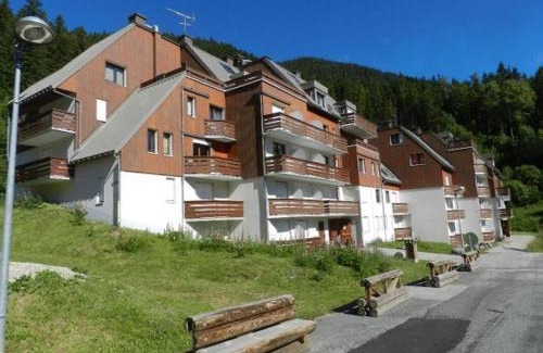 Le Pleynet Apartment | Studio cosy au pied des pistes, près des remontées et commerces - FR-1-557A-34