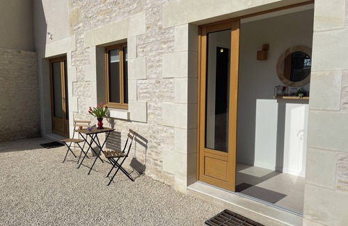 Angliers Apartment | "Studio de la Cour"