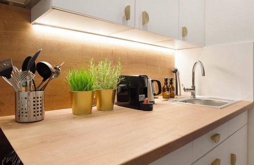 Schoenwald Apartment | Studio flat Schönwald-Nest with forest view, pool, balcony and Wi-Fi