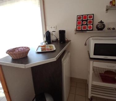 Bouc-Bel-Air Apartment | Studio entre Aix et Marseille