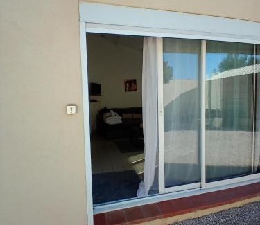 Bouc-Bel-Air Apartment | Studio entre Aix et Marseille