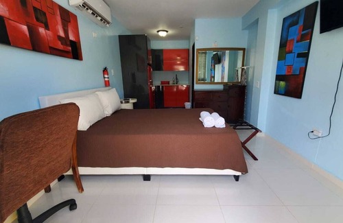 San Juan House | Studio, Few Steps To The Ocean in Fishing Village