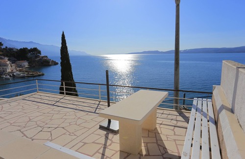 Mimice Apartment | Studio flat near beach Mimice, Omiš (AS-18149-c)