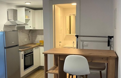 Tkon Apartment | Studio flat near beach Tkon, Pašman (AS-698-b)