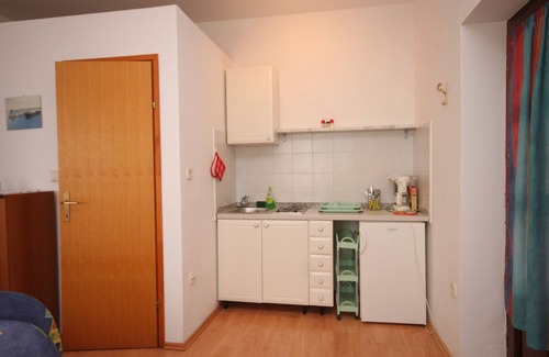 Donji Kraj Apartment | Studio flat with balcony and sea view Kraj, Opatija (AS-7794-a)
