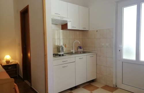 Kobas Apartment | Studio flat with terrace Cove Saplunara, Mljet (AS-4896-a)