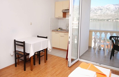 Vinjerac Apartment | Studio flat with terrace and sea view Vinjerac, Zadar (AS-3248-j)