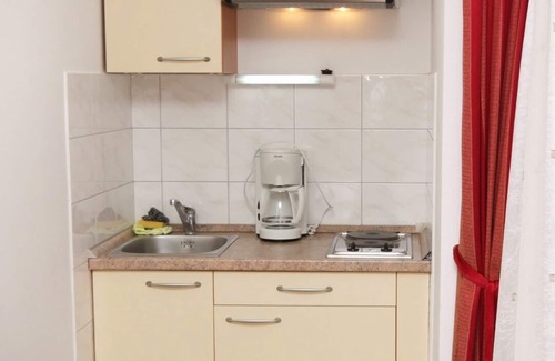 Vinjerac Apartment | Studio flat with terrace and sea view Vinjerac, Zadar (AS-3248-j)