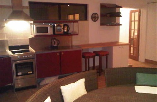 Rangeway Apartment | Studio for weekly rent or longer