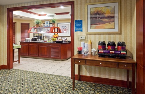 Cranbury Apartment | Studio | Free Breakfast Buffet. Outdoor Pool.