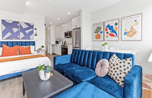 Kingfield Apartment | Studio Getaway 10 min From Downtown Minneapolis