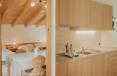 Racines Apartment | Studio 'Gogererhof App Maria' with Mountain View, Balcony & Wi-Fi