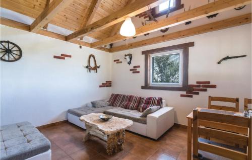 Pisarovina House | Studio Holiday Home In Bratina