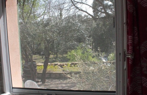 Vallabrix House | studio in a village near Uzes