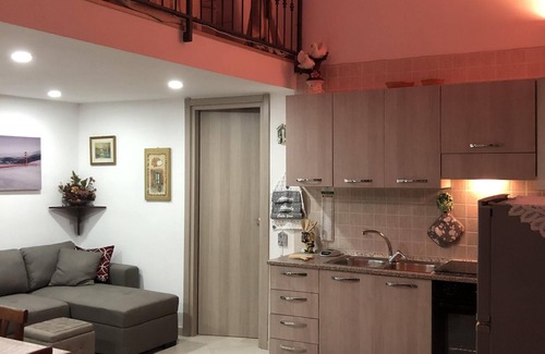 Torre Annunziata Apartment | Studio in the Historic Center of Fronte Scavi Oplonti Torre Annunziata